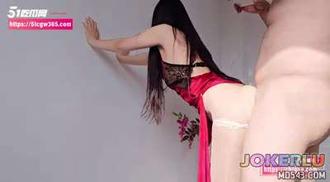  红裙肉丝骚妈的榨精诱惑无套后入打桩猛操骚逼灌满精液