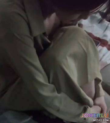  安慰失恋的妹妹结果成了我和她的第一次邂逅