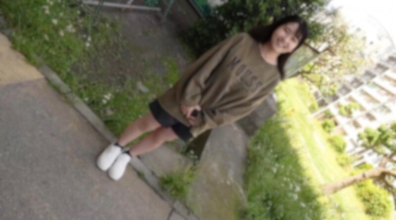 FC2-PPV-4703233 3天！半價！ 【首次拍攝】【露臉】從鄉村一路來到城市。幾乎沒有性經驗，對愛情一無所知，卻被一步步引導走向成人世界。她已經走投無路，即使內心充滿愧疚，也還是被大量精液